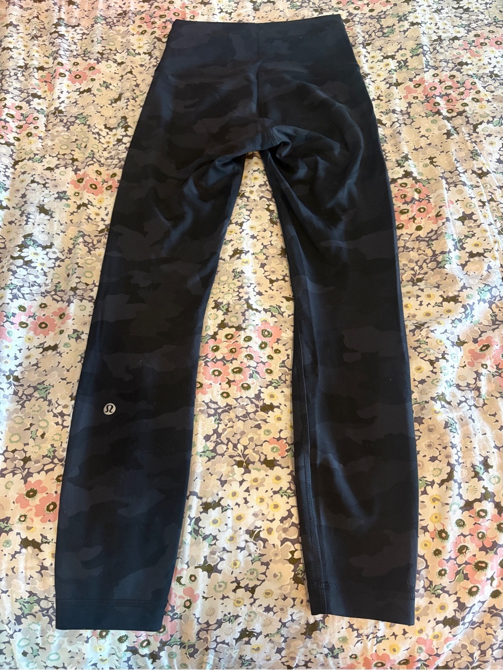 Lululemon Black Camo Women’s Leggings